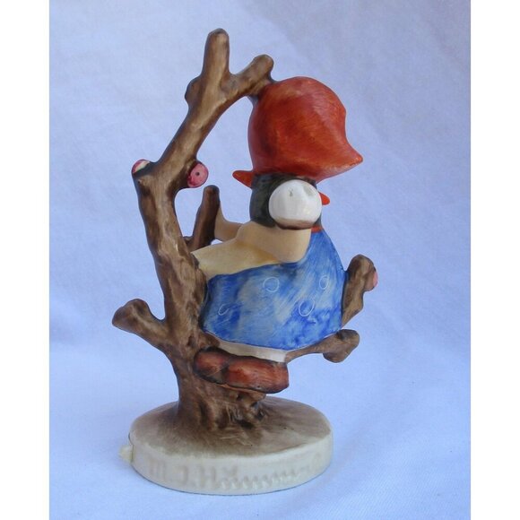 Hummel Goebel figurine Apple Tree Girl #141 1979-90 Mother's Day gift - Picture 3 of 5